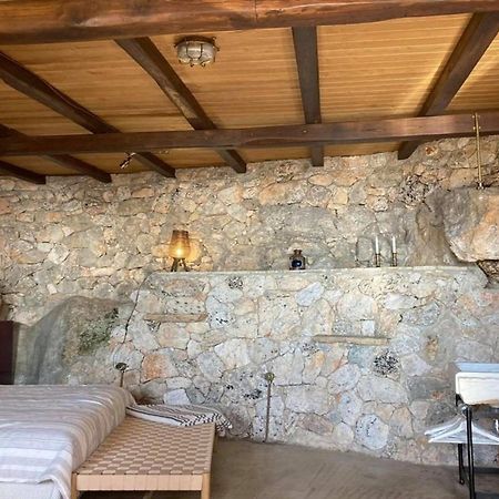 Kamaroules Sea Front Apartment Аргостолион Екстериор снимка